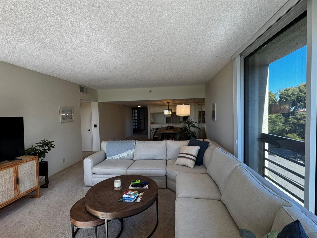1085 Gulf Of Mexico Drive, Unit 205, Longboat Key, FL 34228 Photo