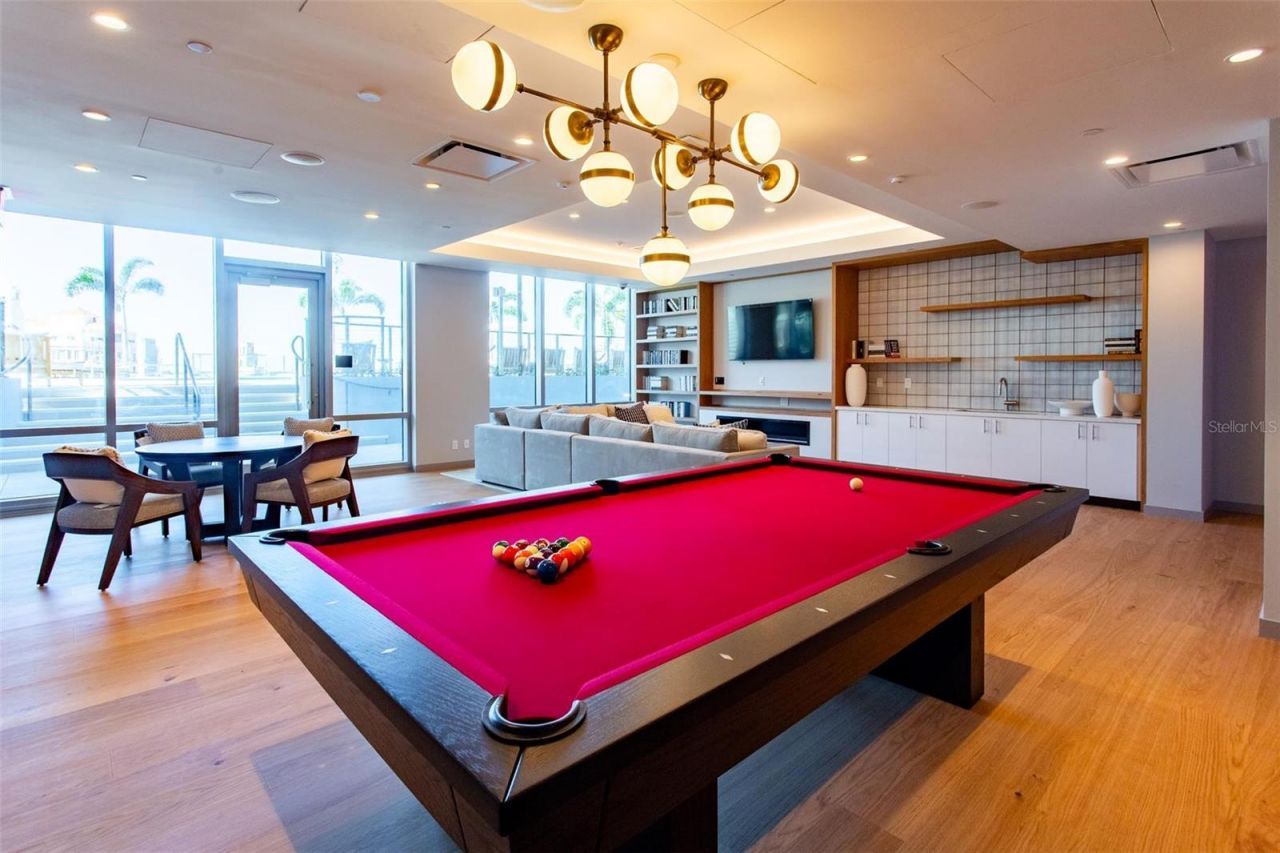 400 Central Avenue, Unit 1008, Saint Petersburg, FL 33701 Photo