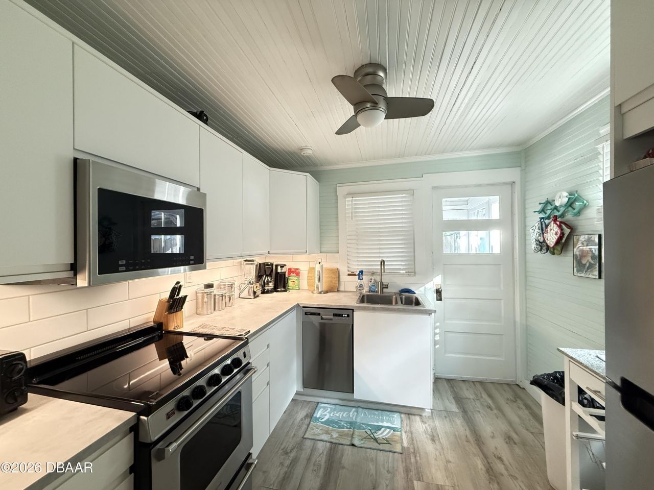 207 N Pine Street, New Smyrna Beach, FL 32169 Photo