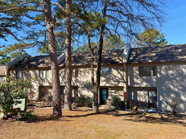 104 Chelsea Drive, Fairfield Bay, AR 72088