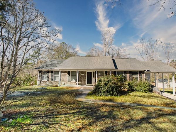 1016 Gravelley Gulley Circle, Conway, SC 29526