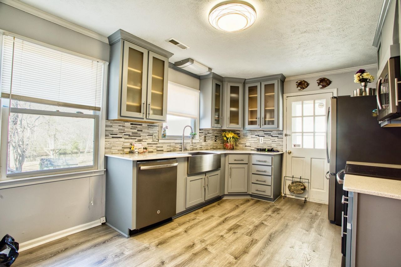 1016 Gravelley Gulley Circle Photo 5