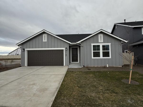7820 E Meriwether Dr, Nampa, ID 83687