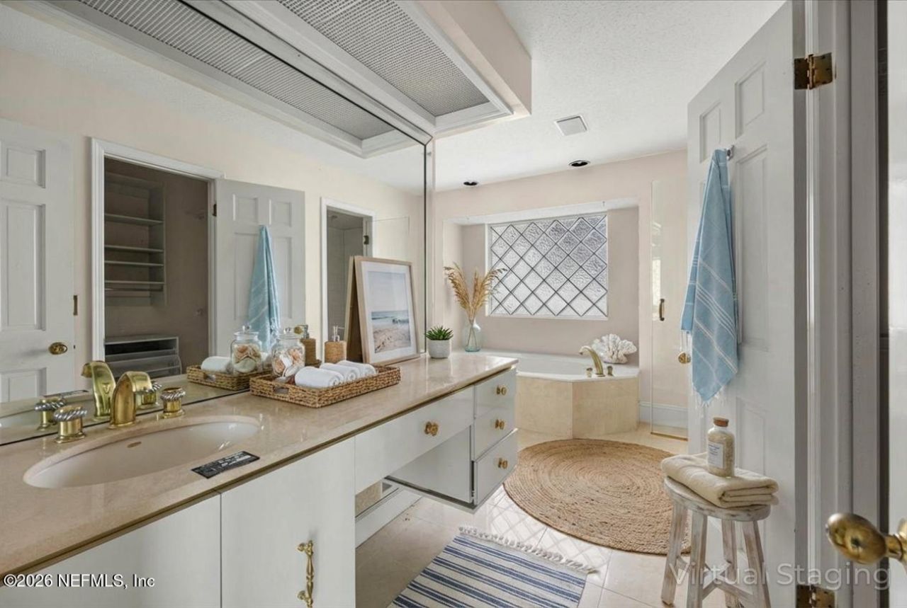 5043 Mariners Point Drive, Jacksonville, FL 32225 Photo