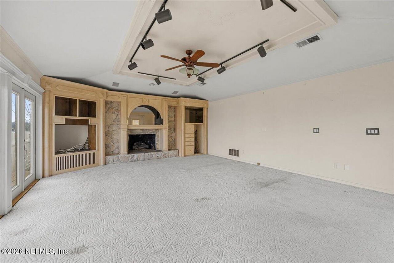 5043 Mariners Point Drive, Jacksonville, FL 32225 Photo