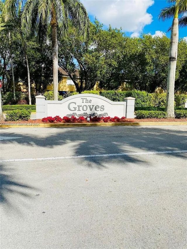 2907 SE 15th Ter , Homestead, FL 33035 Photo