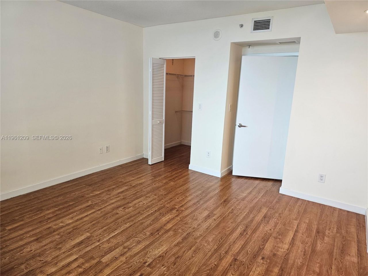 325 S Biscayne Blvd, Unit 3116, Miami, FL 33131 Photo