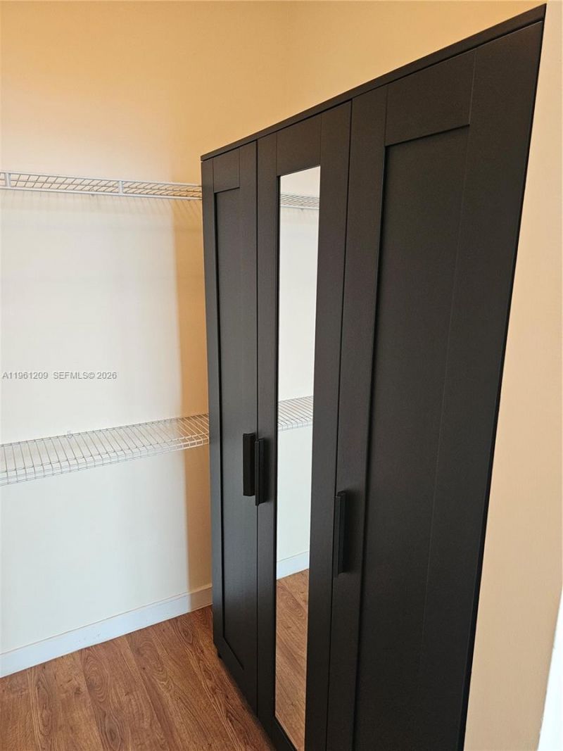 325 S Biscayne Blvd, Unit 3116, Miami, FL 33131 Photo