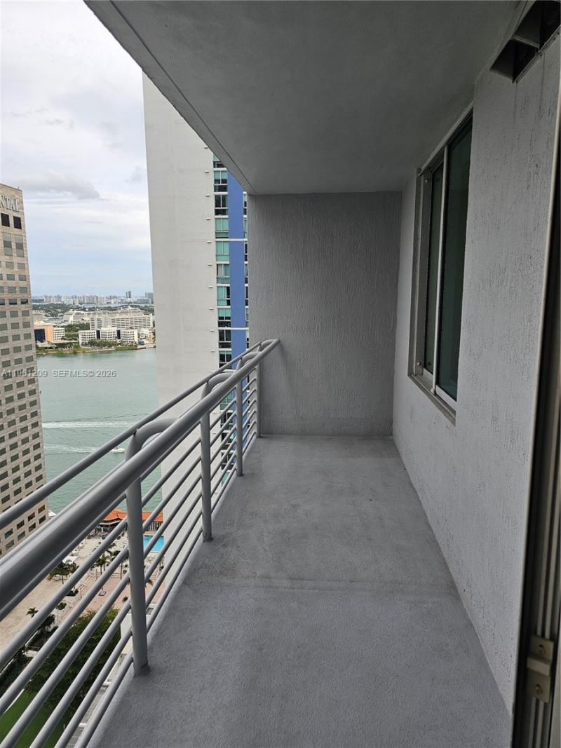 325 S Biscayne Blvd, Unit 3116, Miami, FL 33131 Photo