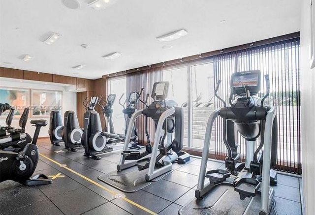 325 S Biscayne Blvd, Unit 3116, Miami, FL 33131 Photo