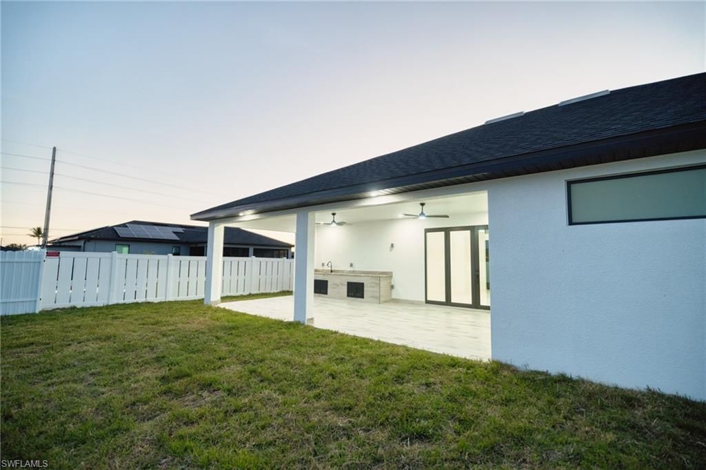 9 NW 12th Pl, Cape Coral, FL 33993 Photo