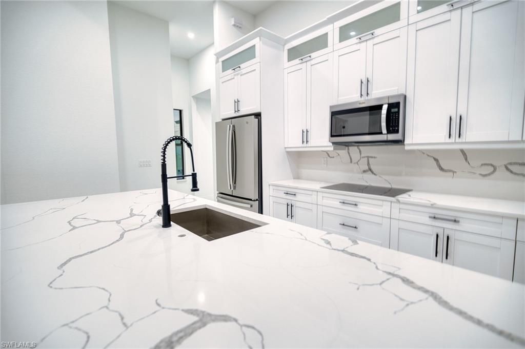 9 NW 12th Pl, Cape Coral, FL 33993 Photo