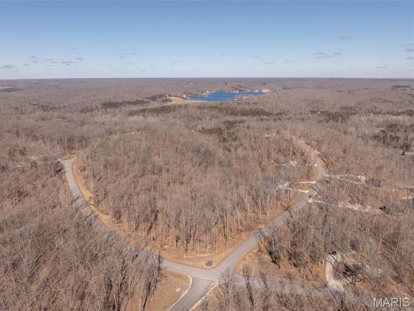 2832 Morgan Lake Drive, Innsbrook, MO 63390