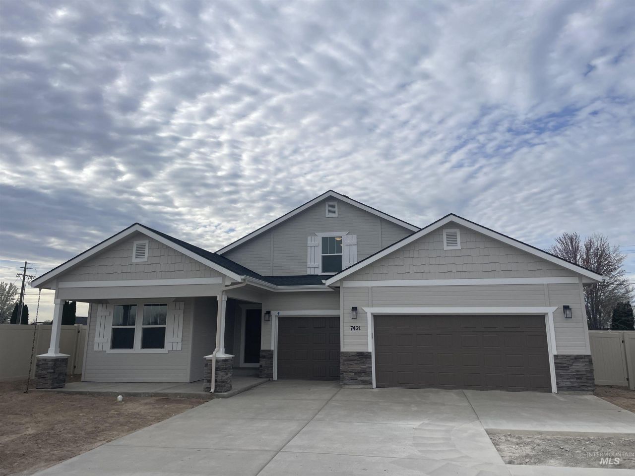 7796 E Meriwether Dr, Nampa, ID 83687 Main Photo