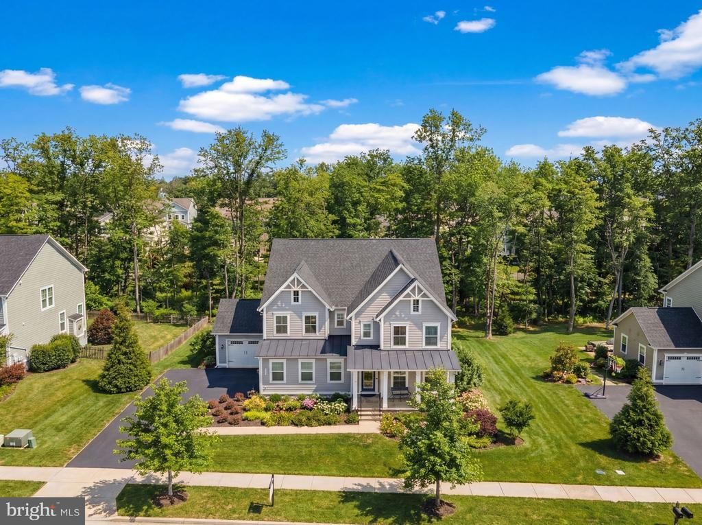 41263 Chatham Green Circle, Aldie, VA 20105 Main Photo
