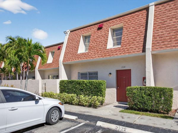 3324 Quail Close, Unit 7, Pompano Beach, FL 33064