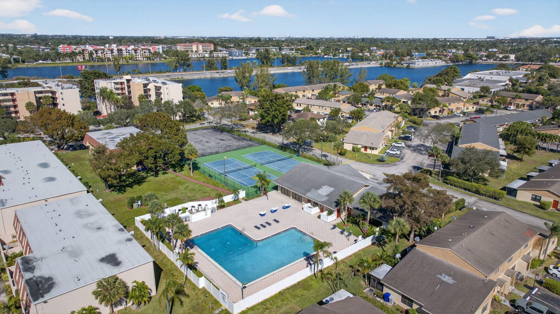 3324 Quail Close, Unit 7, Pompano Beach, FL 33064 Photo