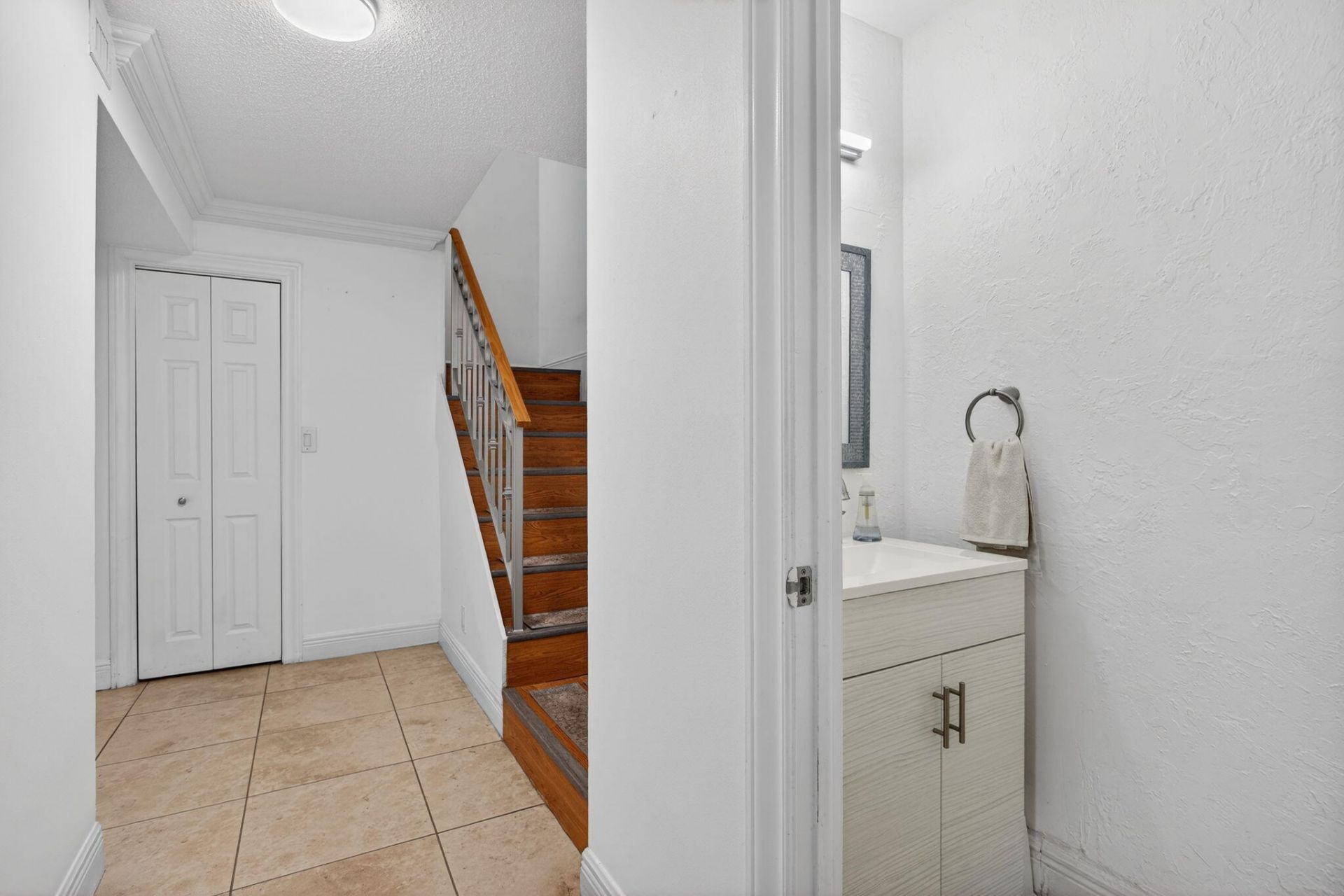 3324 Quail Close, Unit 7, Pompano Beach, FL 33064 Photo