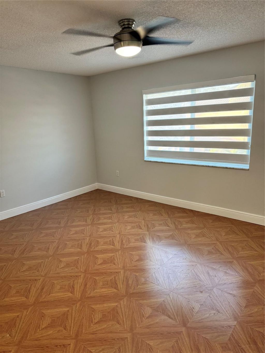 8201 NW 198th Street, Hialeah, FL 33015 Photo