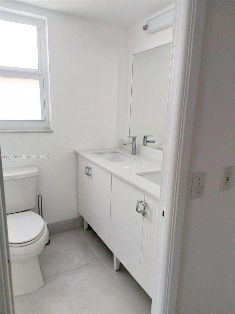 2650 S Course Drive, Unit 410, Pompano Beach, FL 33069 Photo