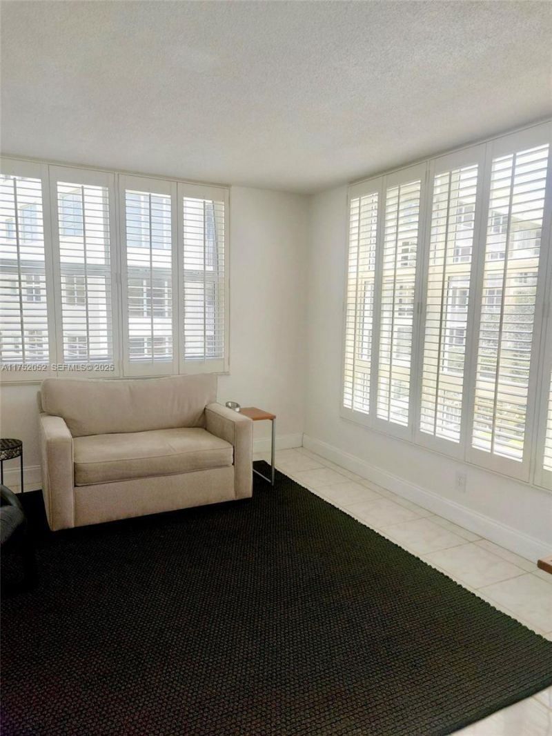 2650 S Course Drive, Unit 410, Pompano Beach, FL 33069 Photo