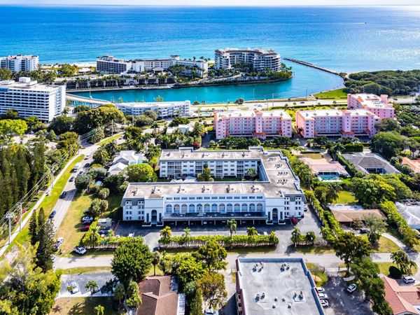 800 E Camino Real, Unit 409, Boca Raton, FL 33432