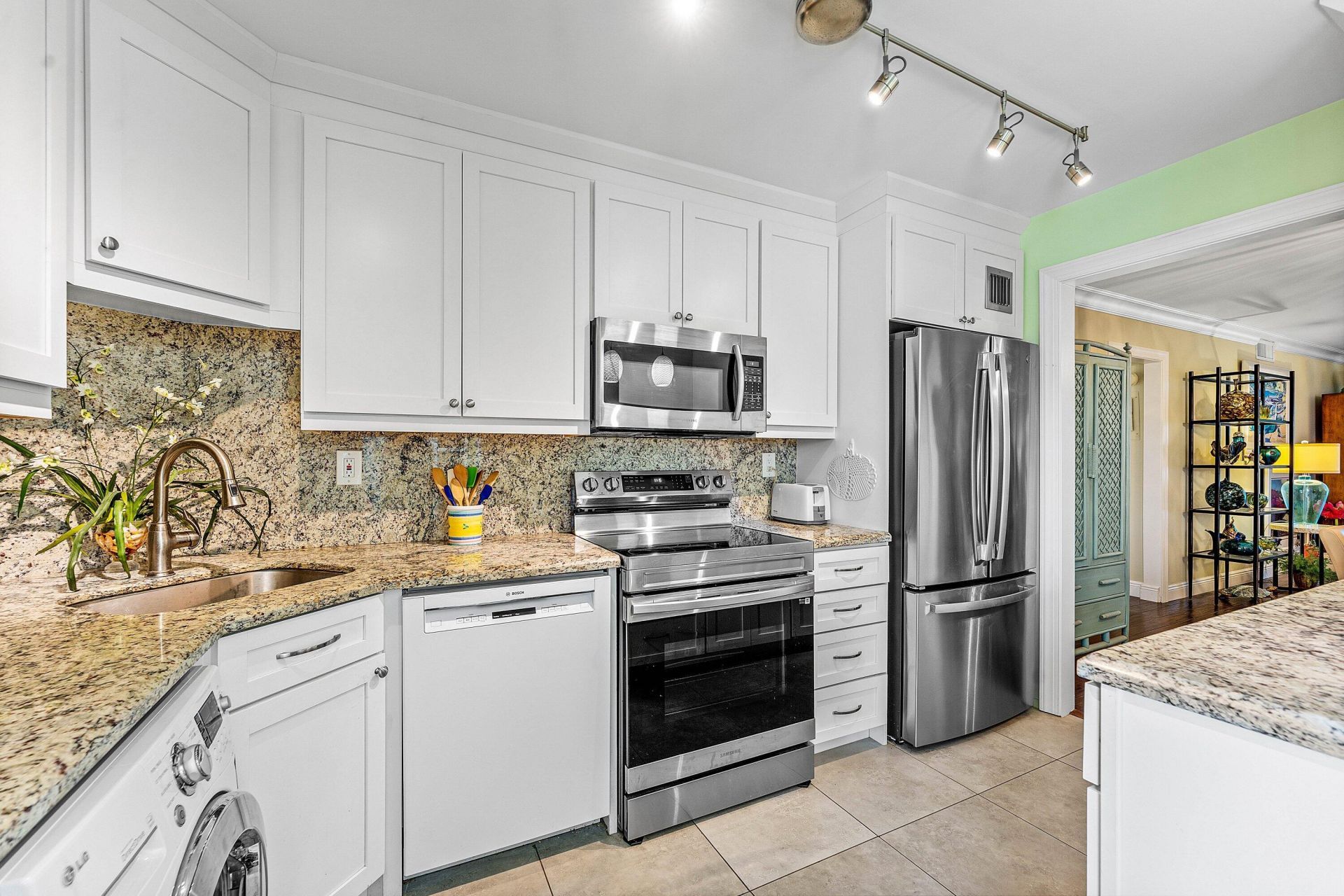 800 E Camino Real, Unit 409, Boca Raton, FL 33432 Photo