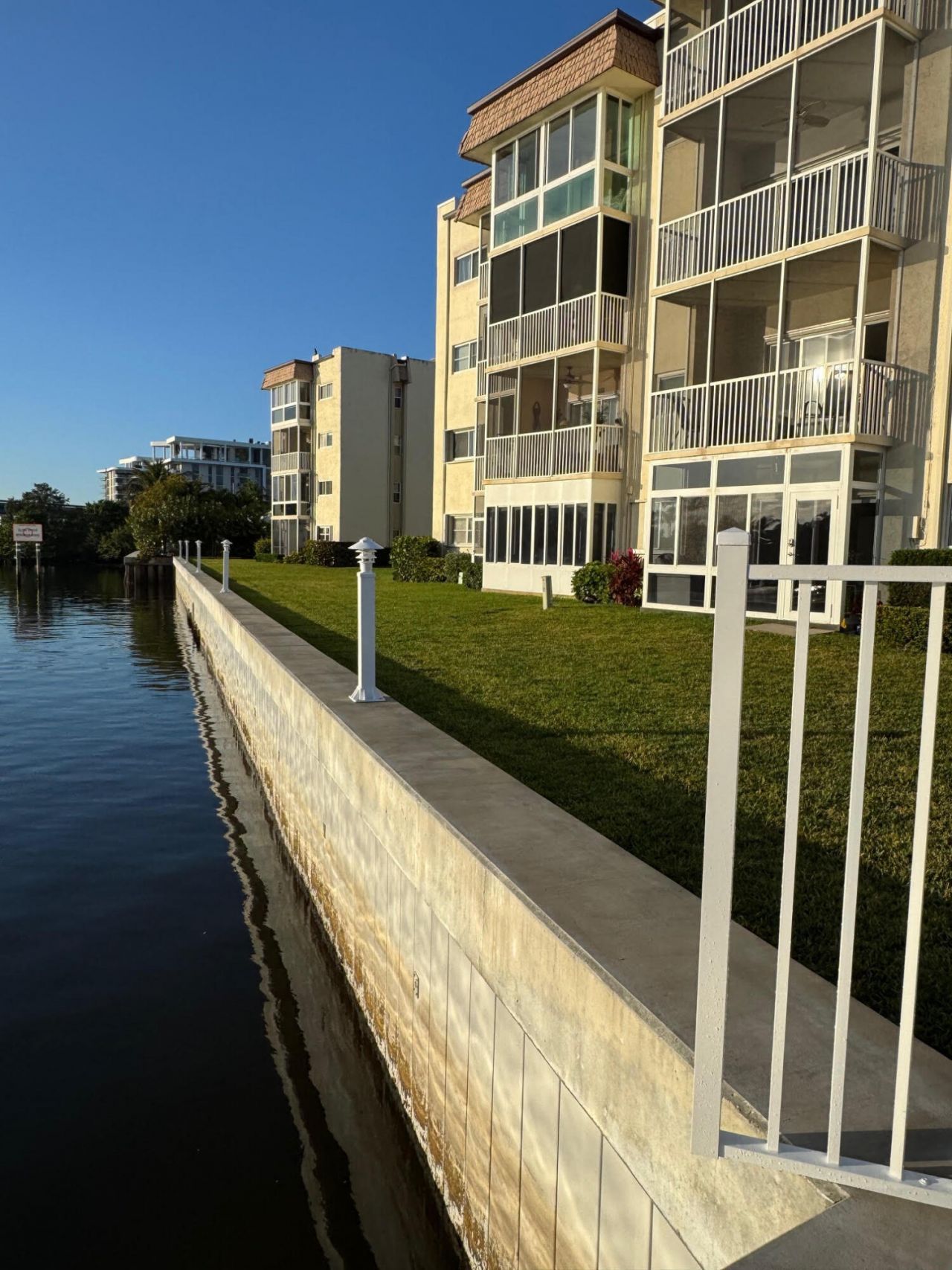 647 Snug Harbor Drive, Unit P2, Boynton Beach, FL 33435 Photo