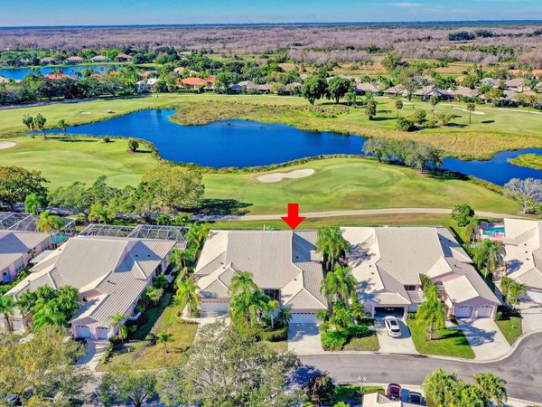 60 Green Point Circle, Palm Beach Gardens, FL 33418