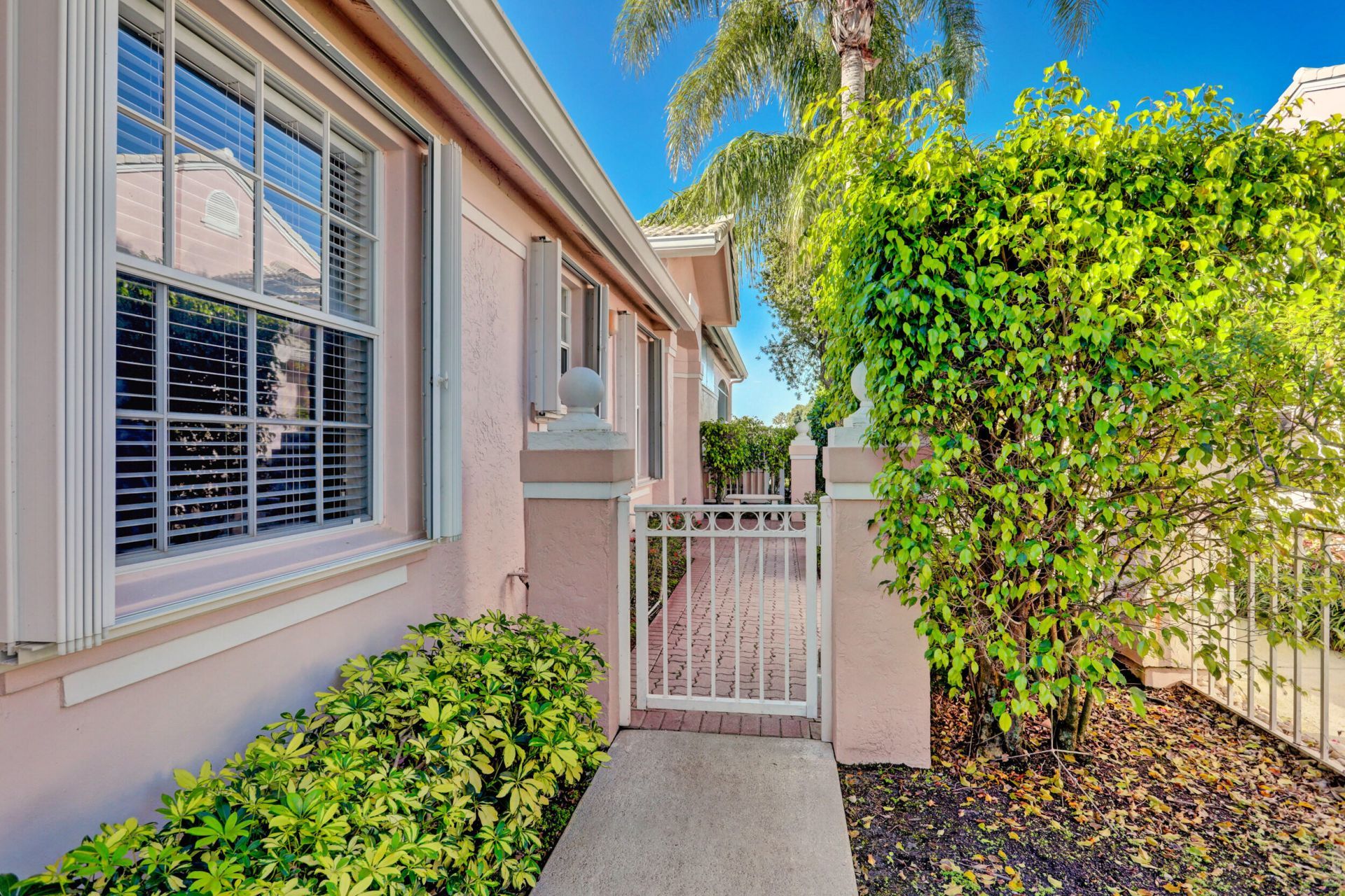 60 Green Point Circle, Palm Beach Gardens, FL 33418 Photo