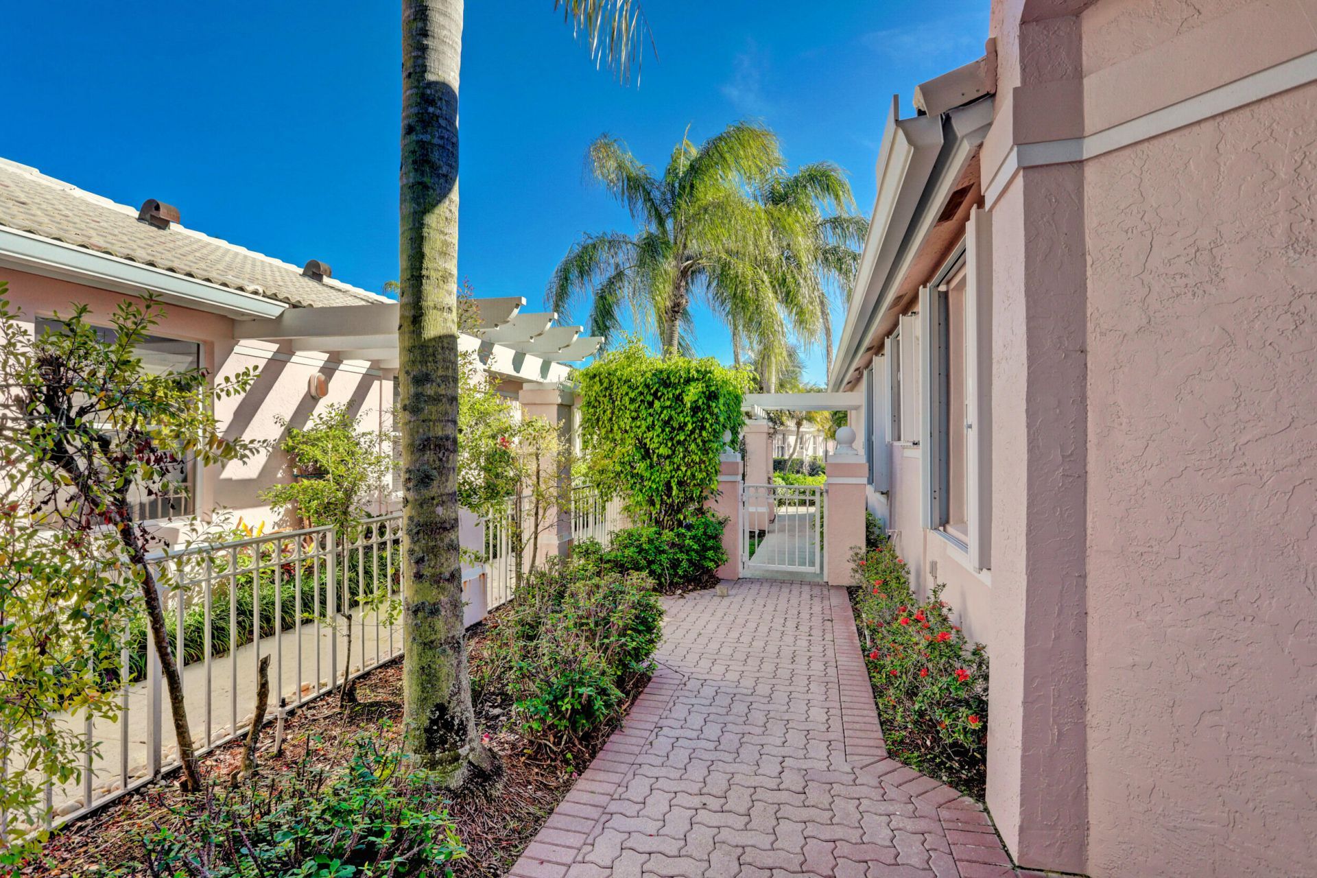 60 Green Point Circle, Palm Beach Gardens, FL 33418 Photo