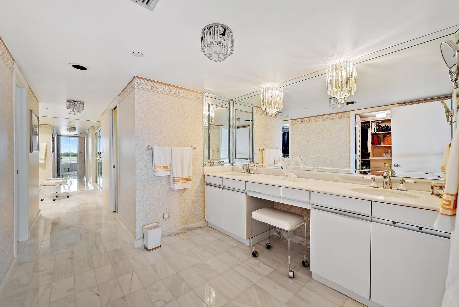 100 Lakeshore Drive, Unit 251, North Palm Beach, FL 33408 Photo