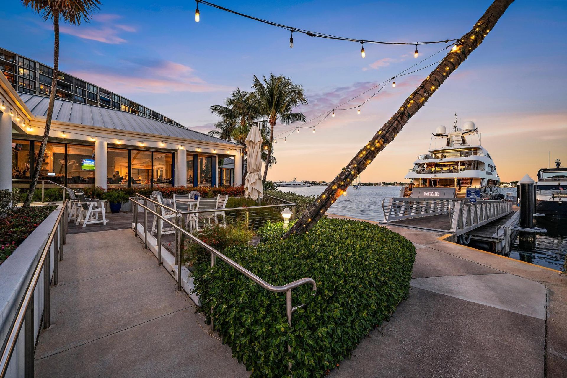 100 Lakeshore Drive, Unit 251, North Palm Beach, FL 33408 Photo