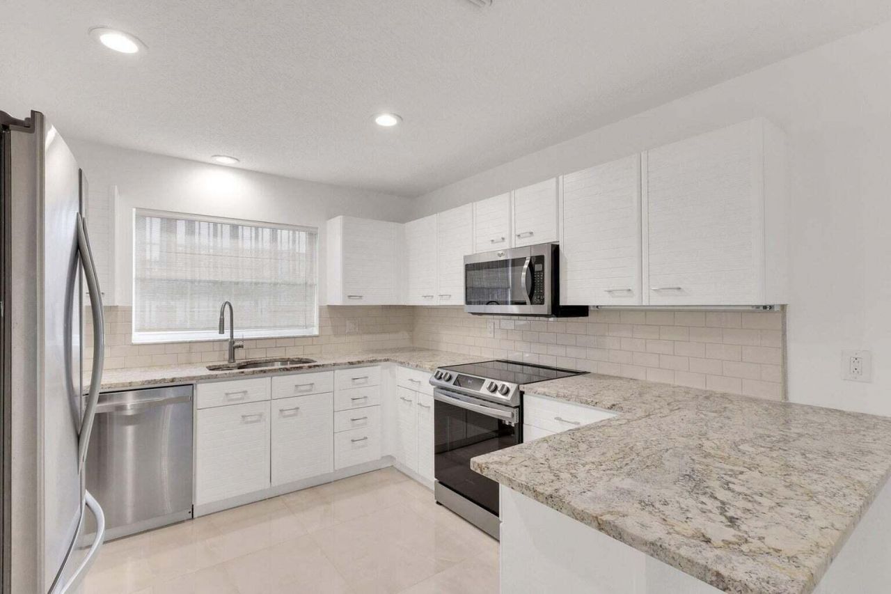 350 Eagleton Golf Drive, Palm Beach Gardens, FL 33418 Photo