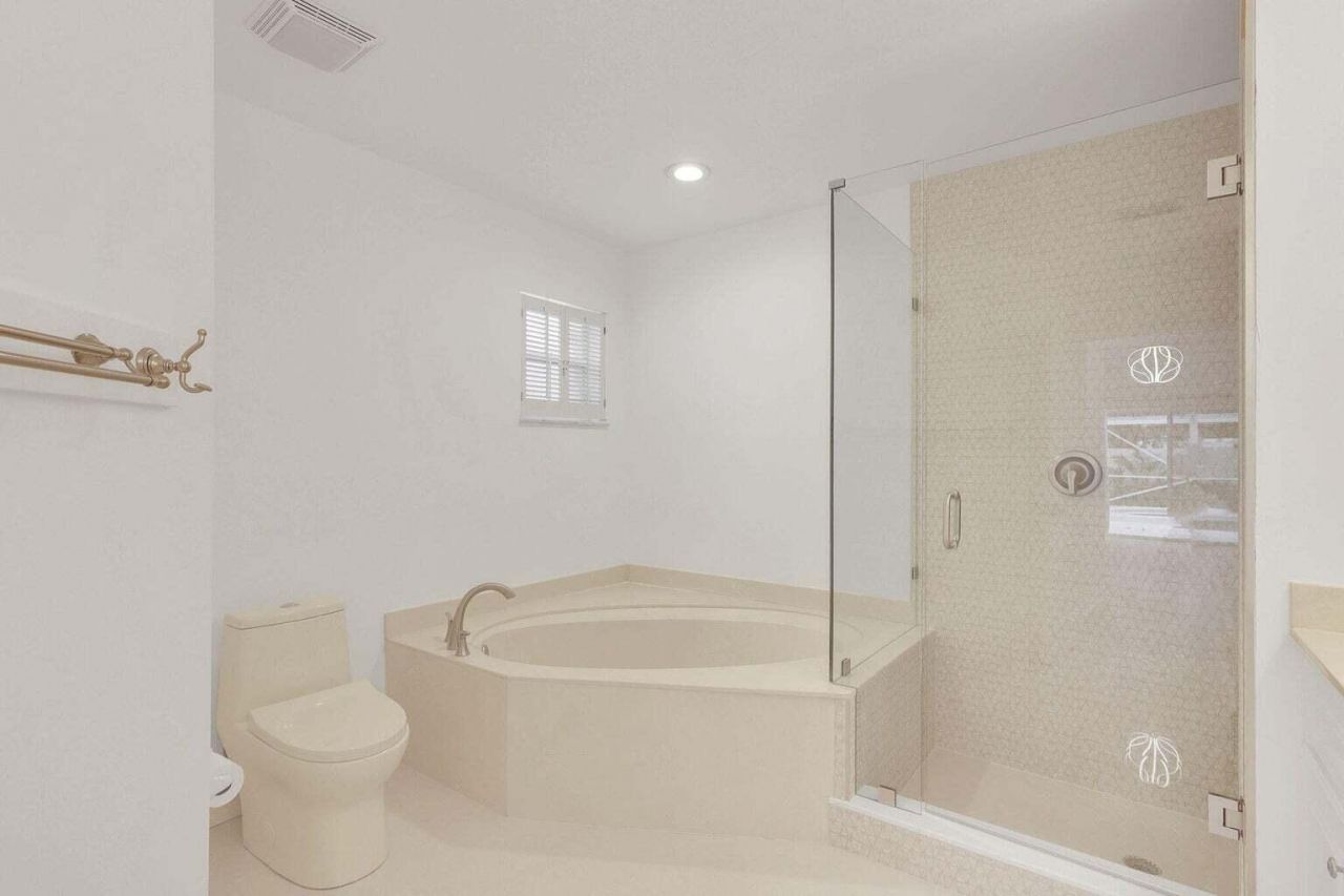 350 Eagleton Golf Drive, Palm Beach Gardens, FL 33418 Photo