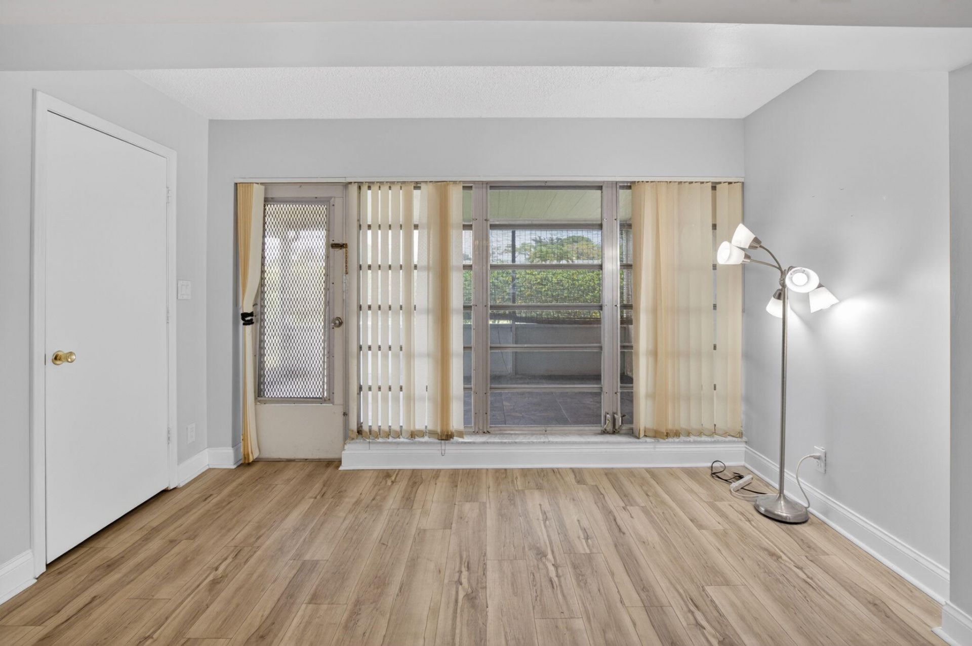 2401 Del Aire Boulevard, Unit 101, Delray Beach, FL 33445 Photo