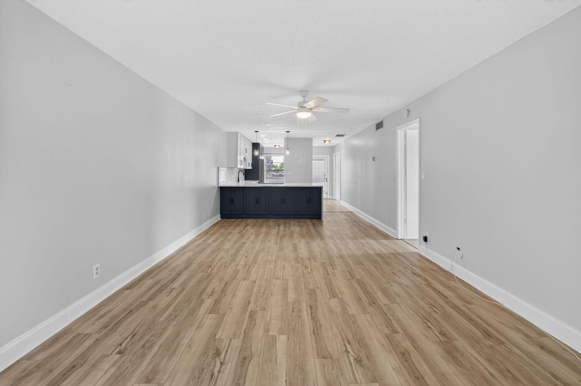 2401 Del Aire Boulevard, Unit 101, Delray Beach, FL 33445 Photo