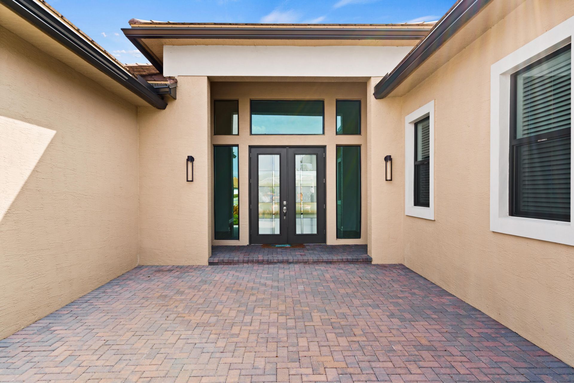 9229 SW Arco Way, Port Saint Lucie, FL 34987 Photo