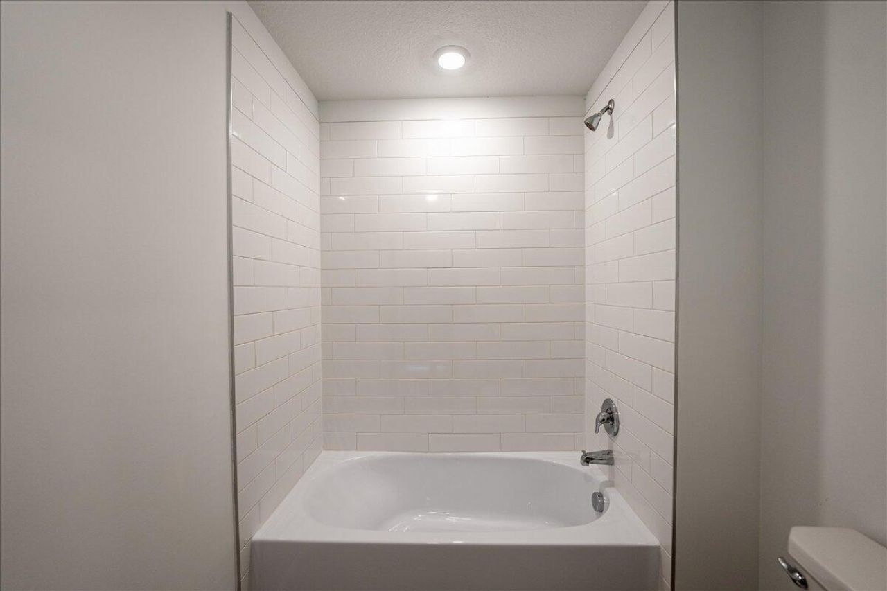 6331 NW Windwood Way, Port Saint Lucie, FL 34987 Photo