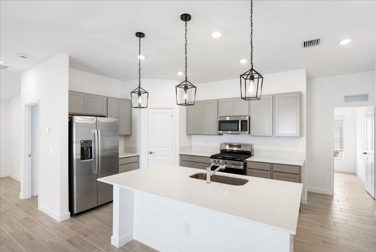 6331 NW Windwood Way, Port Saint Lucie, FL 34987 Photo