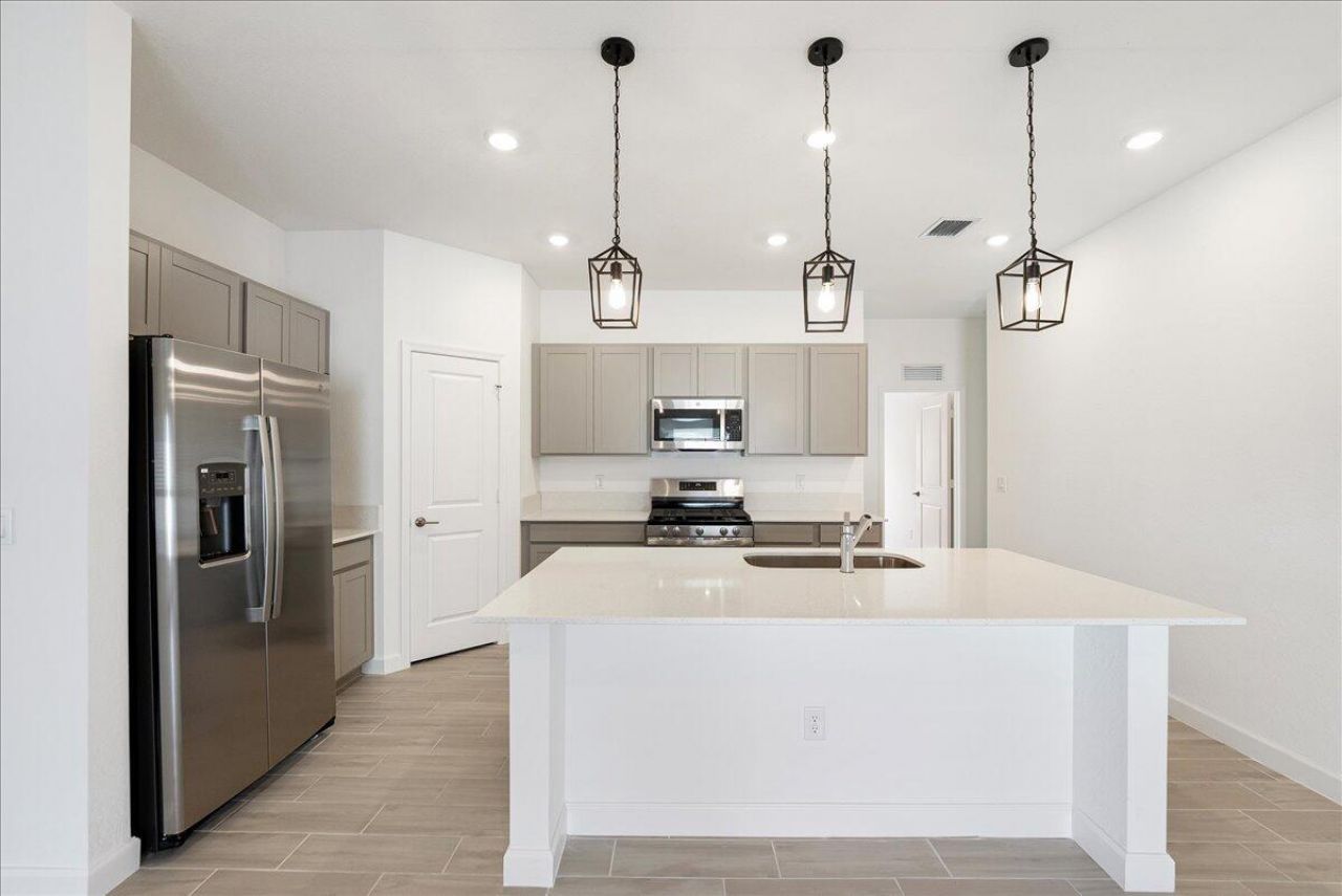 6331 NW Windwood Way, Port Saint Lucie, FL 34987 Photo