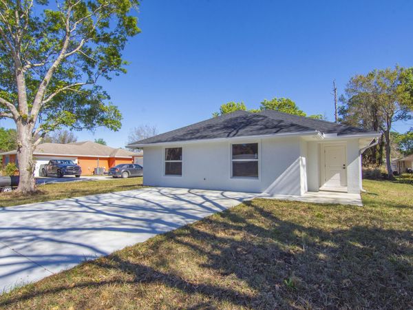 4556 49th Avenue, Vero Beach, FL 32967