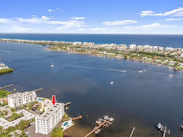 231 E Lantana Road, Unit 402, Lantana, FL 33462