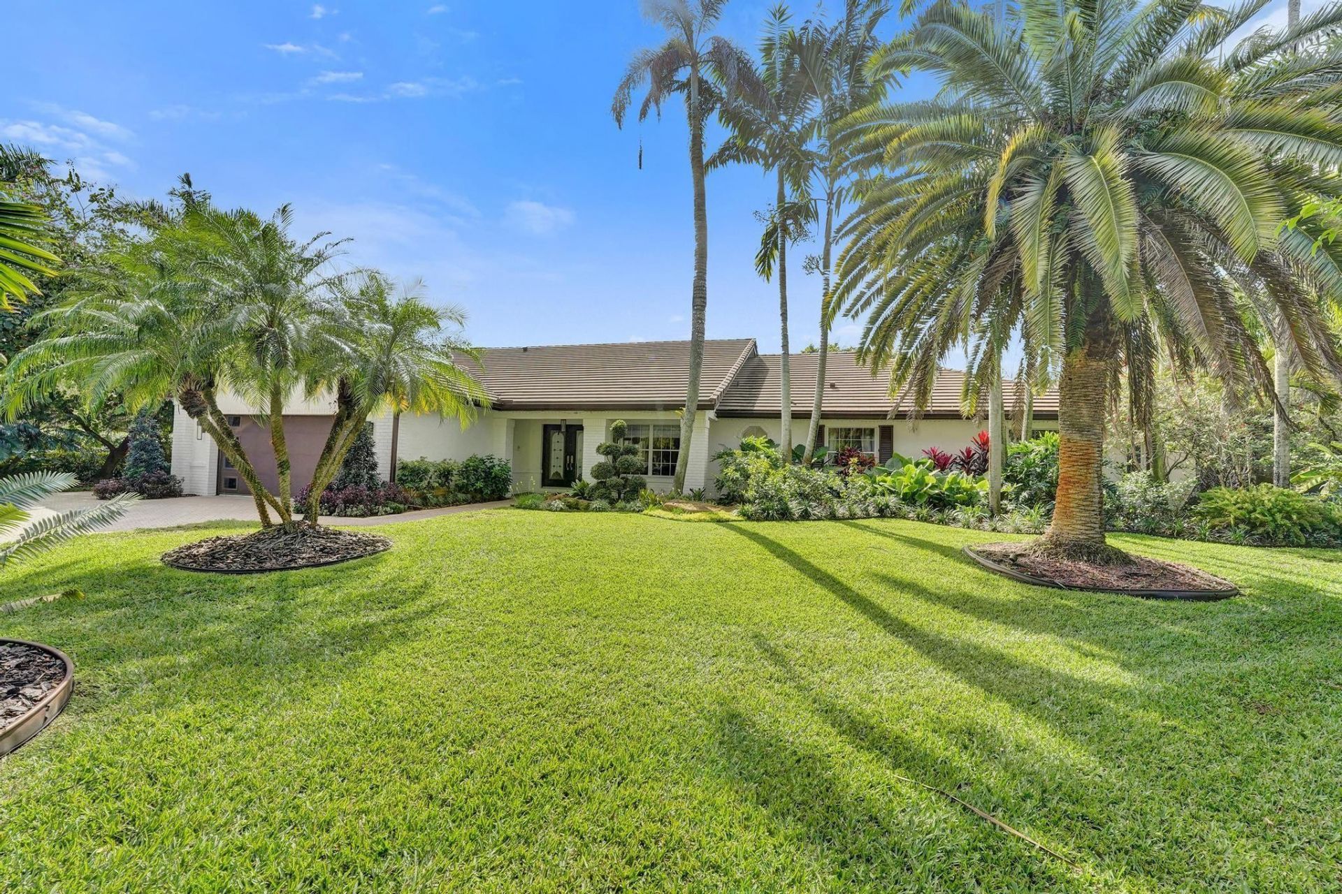 2825 SW 132nd Way, Davie, FL 33330 Photo