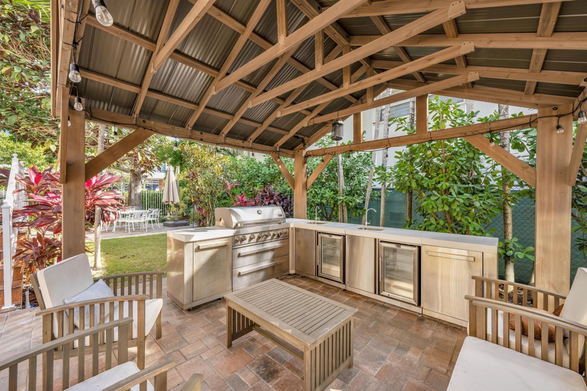 925 N Intracoastal Drive, Unit 2, Fort Lauderdale, FL 33304 Photo