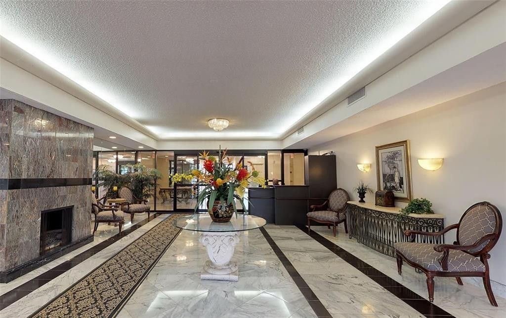 800 NE 195th Street, Unit 605, Miami, FL 33179 Photo