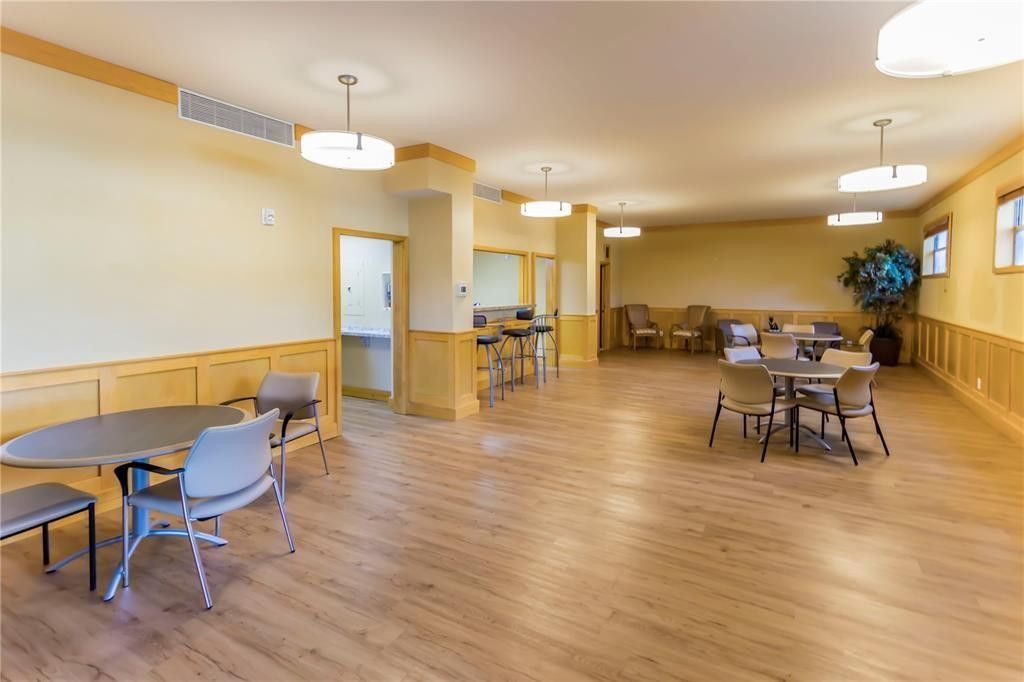 800 NE 195th Street, Unit 605, Miami, FL 33179 Photo