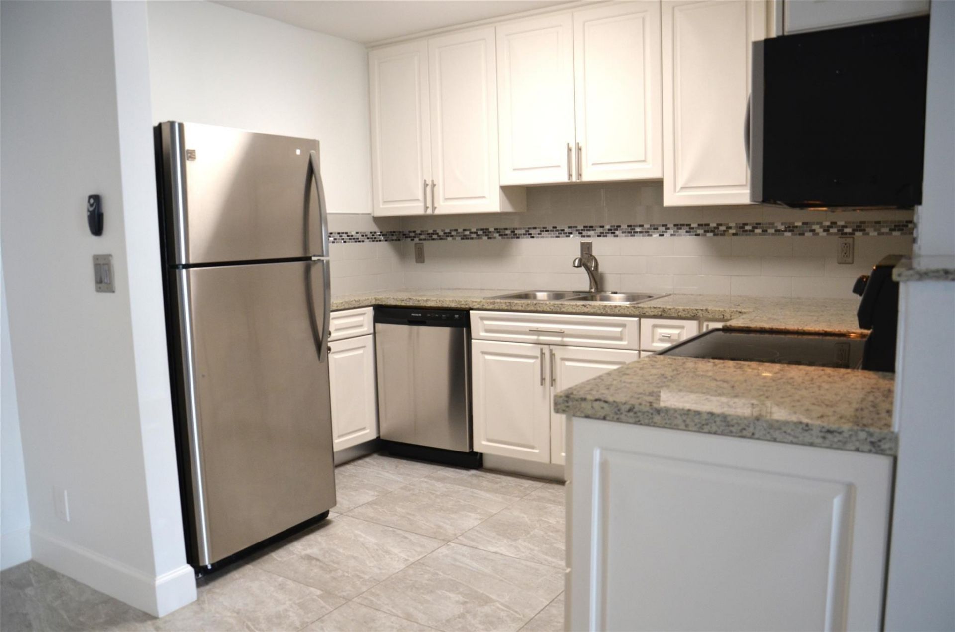 6247 Bay Club Drive, Unit 2, Fort Lauderdale, FL 33308 Photo