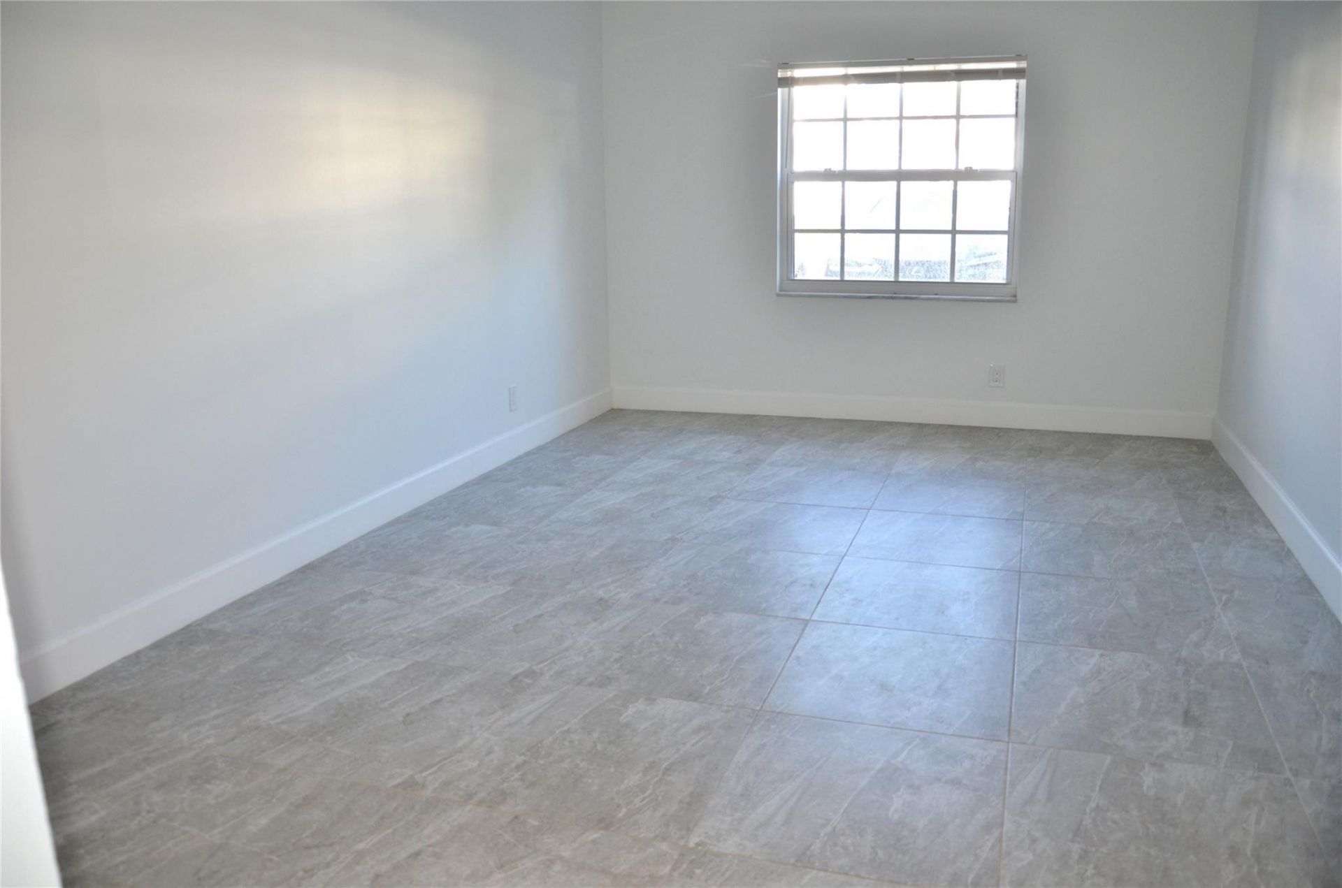 6247 Bay Club Drive, Unit 2, Fort Lauderdale, FL 33308 Photo