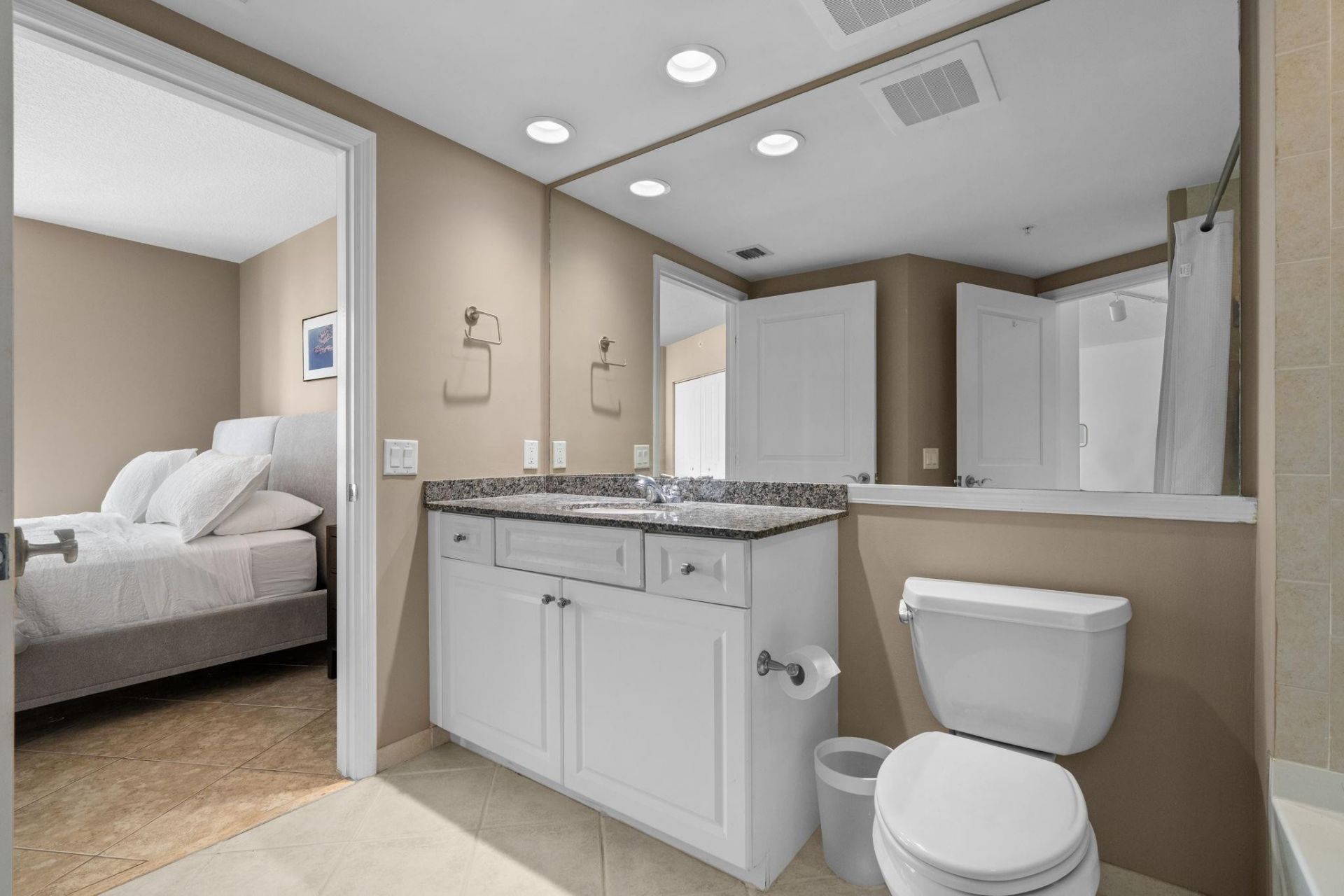 347 N New River Drive, Unit 2306, Fort Lauderdale, FL 33301 Photo